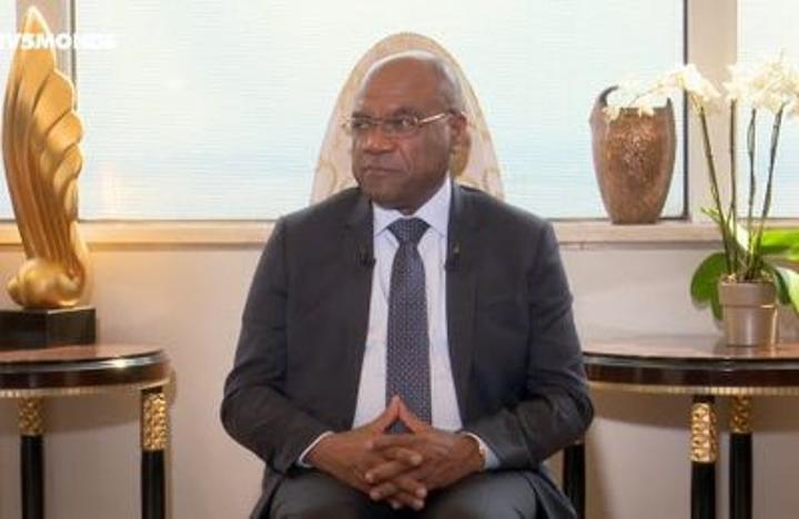 Face à l’inaction des pays pollueurs : Léonard She Okitundu plaide pour un cartel environnemental trilateral RDC-Brésil -Indonesie Face à l’inaction des pays pollueurs : Léonard She Okitundu plaide pour un cartel environnemental trilateral RDC-Brésil -Indonesie