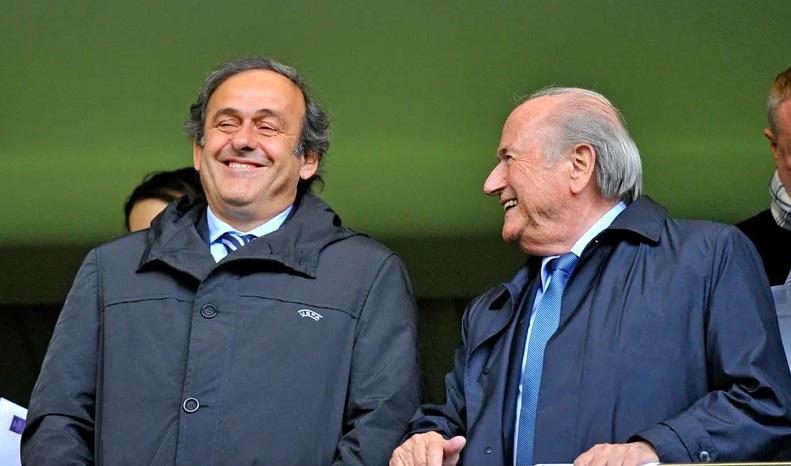 Michel Platini et l'ex-président de la Fifa Sepp Blatter renvoyés pour escroquerie devant la justice suisse Michel Platini et l'ex-président de la Fifa Sepp Blatter renvoyés pour escroquerie devant la justice suisse