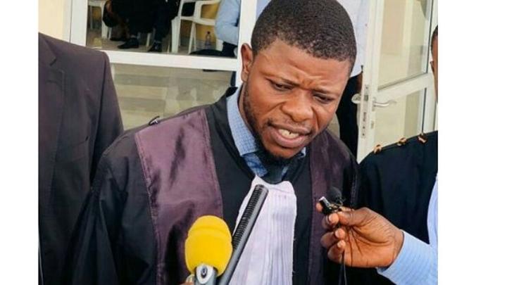 A Bukavu, le peuple scandait aux côtés des assaillants : A Bukavu, le peuple scandait aux côtés des assaillants :