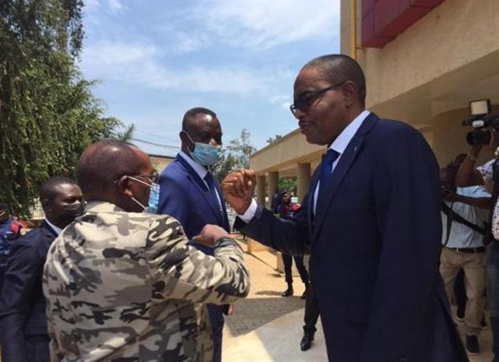 Après l’attaque de Bukavu, une délégation gouvernementale évalue la situation avec les autorités provinciales Après l’attaque de Bukavu, une délégation gouvernementale évalue la situation avec les autorités provinciales