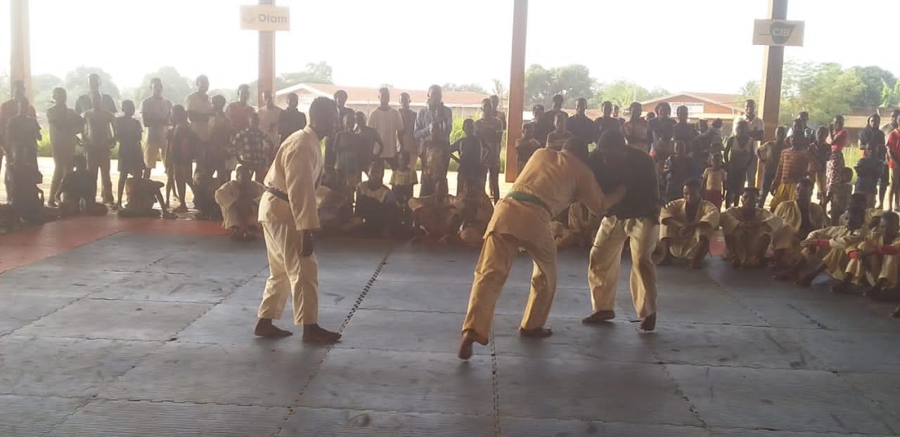 Ju-jitsu : Me Manassé Ngangoue Ngouoli visite les clubs de l'hinterland Ju-jitsu : Me Manassé Ngangoue Ngouoli visite les clubs de l'hinterland