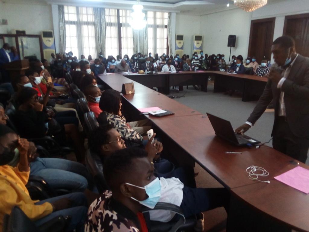 Chambre de commerce de Brazzaville : promouvoir l’adéquation formation-emploi Chambre de commerce de Brazzaville : promouvoir l’adéquation formation-emploi