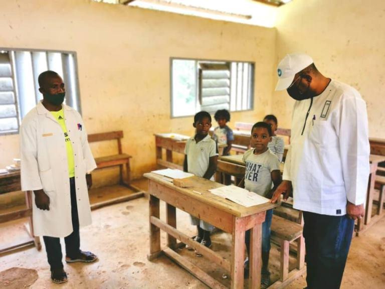 Barro Chambrier invite le gouvernement et les enseignants à un dialogue sincère pour sauver l’école gabonaise Barro Chambrier invite le gouvernement et les enseignants à un dialogue sincère pour sauver l’école gabonaise