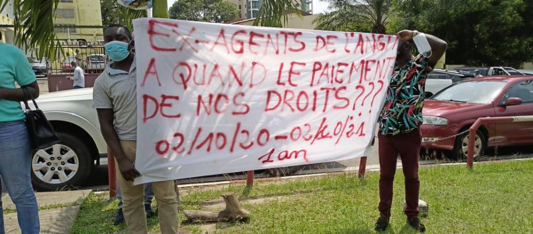 Les ex-agents de l’ANGTI toujours dans le désarroi devant le Trésor malgré l’ordre de paiement du Ministre du Budget Les ex-agents de l’ANGTI toujours dans le désarroi devant le Trésor malgré l’ordre de paiement du Ministre du Budget