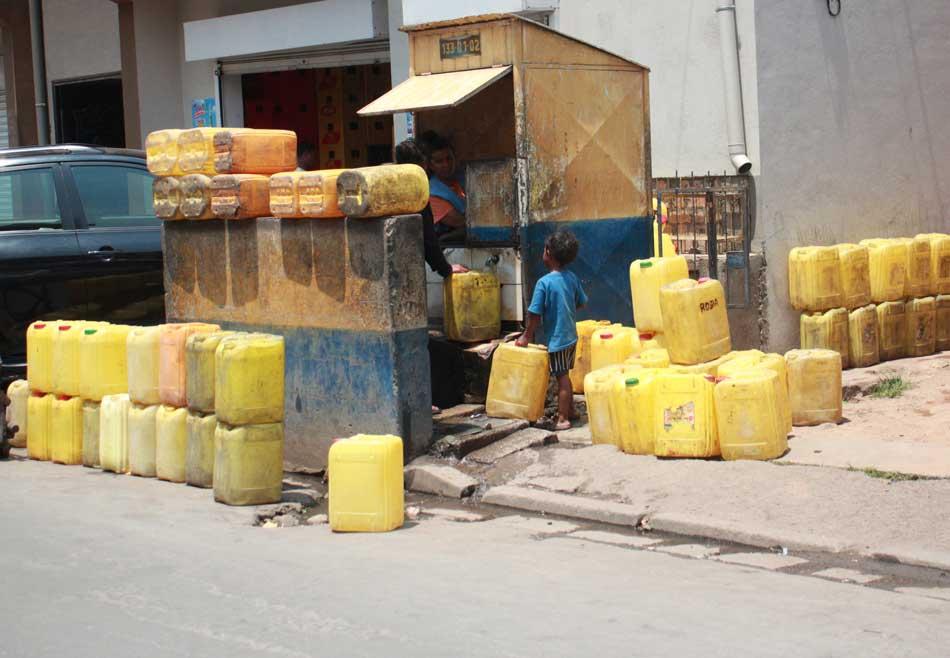 Période d’étiage : Les problèmes d’eau s’intensifient Période d’étiage : Les problèmes d’eau s’intensifient