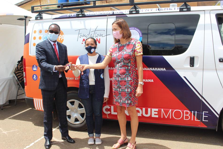 Fondation Axian : Lancement de la clinique mobile avec la Fnuap et la Fisa Fondation Axian : Lancement de la clinique mobile avec la Fnuap et la Fisa