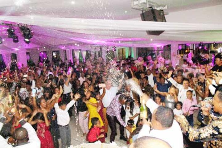 Fête de fin d’année : Les désirs de sorties refroidis par la pandémie Fête de fin d’année : Les désirs de sorties refroidis par la pandémie