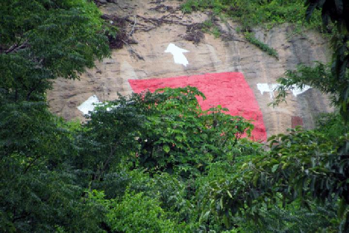 Risques d’éboulement rocheux sur la Haute ville : Des drapeaux rouges dans sept fokontany pour avis de danger imminent