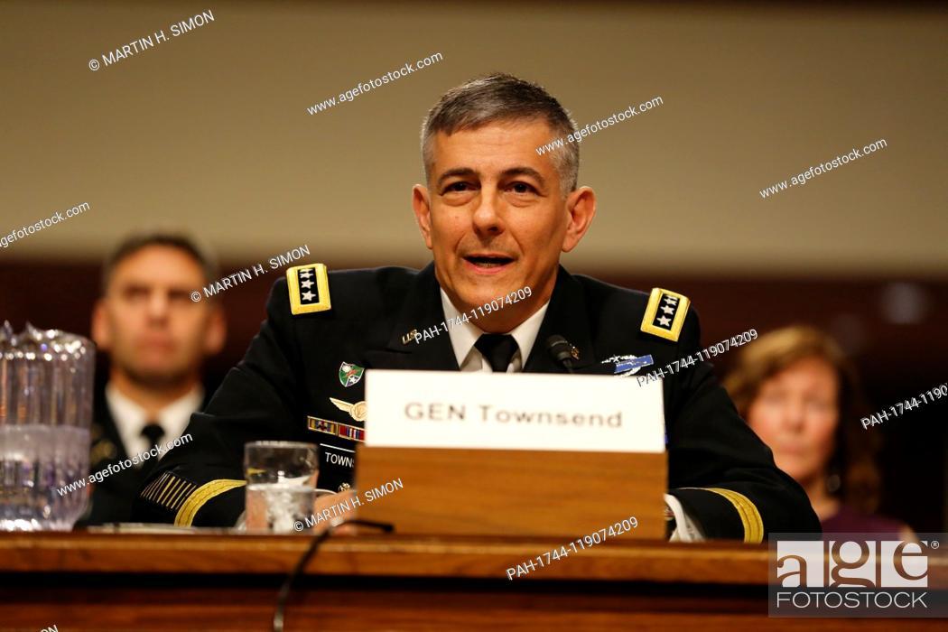 Partenariat et coups d’État en Afrique : Le général Stephen J. Townsend des forces armées de terre des USA en Afrique se prononce Partenariat et coups d’État en Afrique : Le général Stephen J. Townsend des forces armées de terre des USA en Afrique se prononce