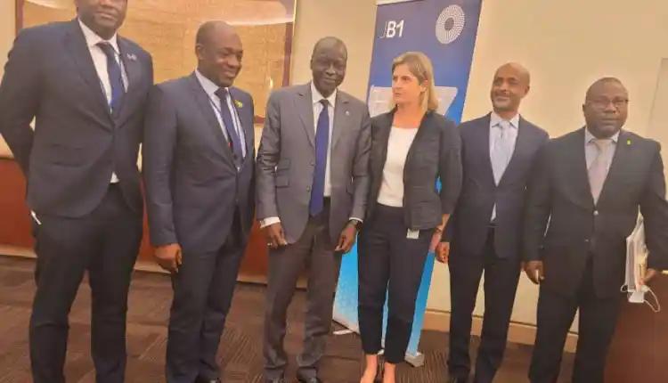 Financement du terrorisme, investissements miniers, fermeture de l’hôtel Sheraton : Dr Lanciné Condé échange avec le FMI, la Banque mondiale et le département d’Etat américain Financement du terrorisme, investissements miniers, fermeture de l’hôtel Sheraton : Dr Lanciné Condé échange avec le FMI, la Banque mondiale et le département d’Etat américain