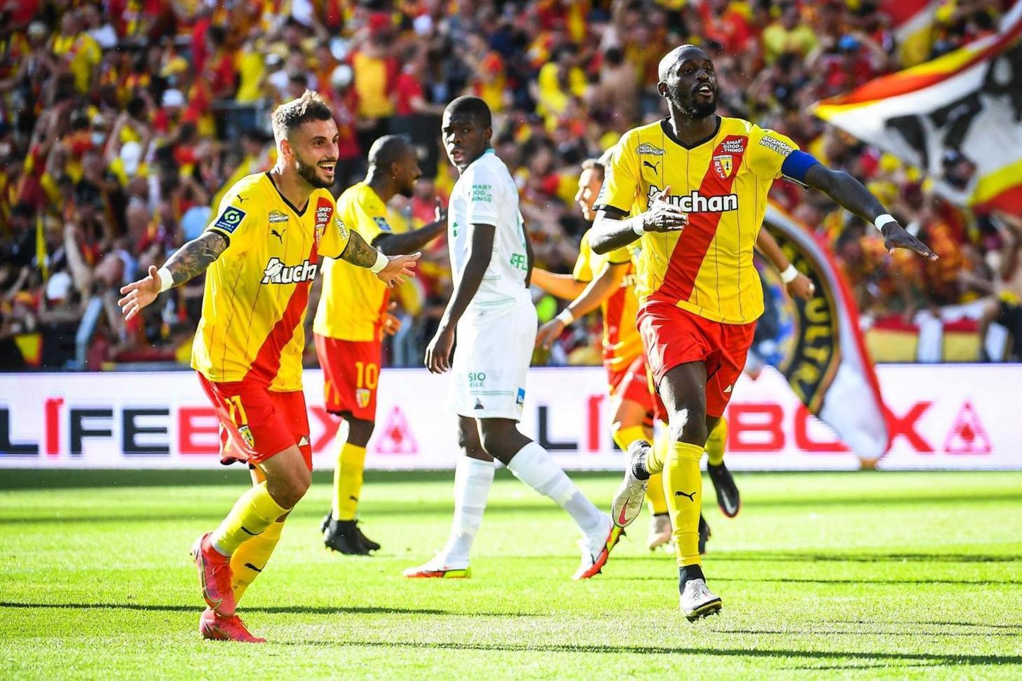 Vers un duel OM / Atletico Madrid pour un Lensois ? Vers un duel OM / Atletico Madrid pour un Lensois ?