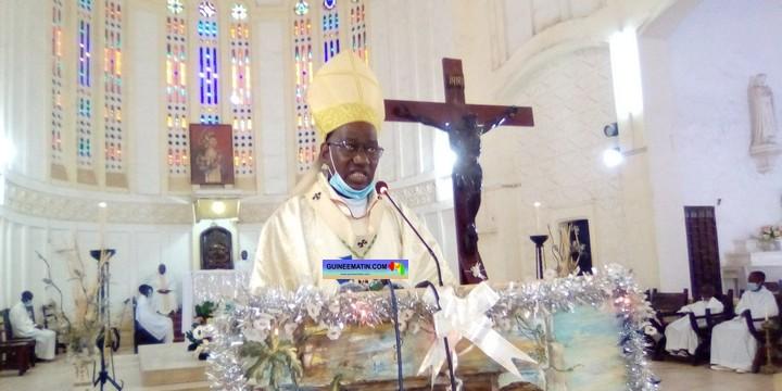 Conflit domaniale entre l’archevêché et les héritiers de feu Jean Oitty à Coyah : la Cour Suprême ordonne le sursis à l’exécution Conflit domaniale entre l’archevêché et les héritiers de feu Jean Oitty à Coyah : la Cour Suprême ordonne le sursis à l’exécution