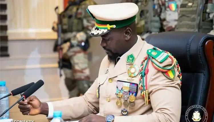 Col Doumbouya nomme de nouveaux inspecteurs généraux d’Etat Col Doumbouya nomme de nouveaux inspecteurs généraux d’Etat