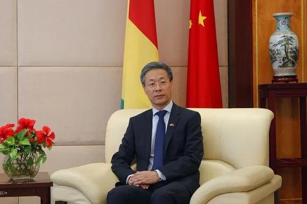 Insister sur le développement pacifique, la prospérité commune et la sécurité universelle et promouvoir le développement constant de l’amitié Chine-Afrique