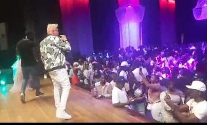 un concert initié par des guinéens perturbé par une explosion, les organisateurs visés par une plainte un concert initié par des guinéens perturbé par une explosion, les organisateurs visés par une plainte