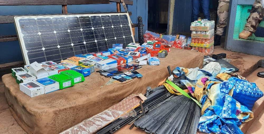 Labé : un réseau de « bandits » arrêté par la gendarmerie Labé : un réseau de « bandits » arrêté par la gendarmerie