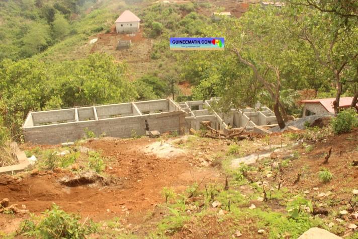 Vente de 4 parcelles à plusieurs personnes à Coyah : Younoussa Yéressa réclame plus de 30 millions à Djélekatou Conté Vente de 4 parcelles à plusieurs personnes à Coyah : Younoussa Yéressa réclame plus de 30 millions à Djélekatou Conté