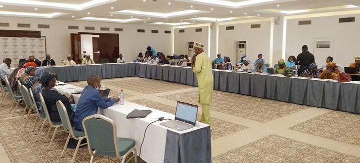 40 cadres de l’administration à l’école du transfert des compétences et de l’entrepreneuriat féminin 40 cadres de l’administration à l’école du transfert des compétences et de l’entrepreneuriat féminin