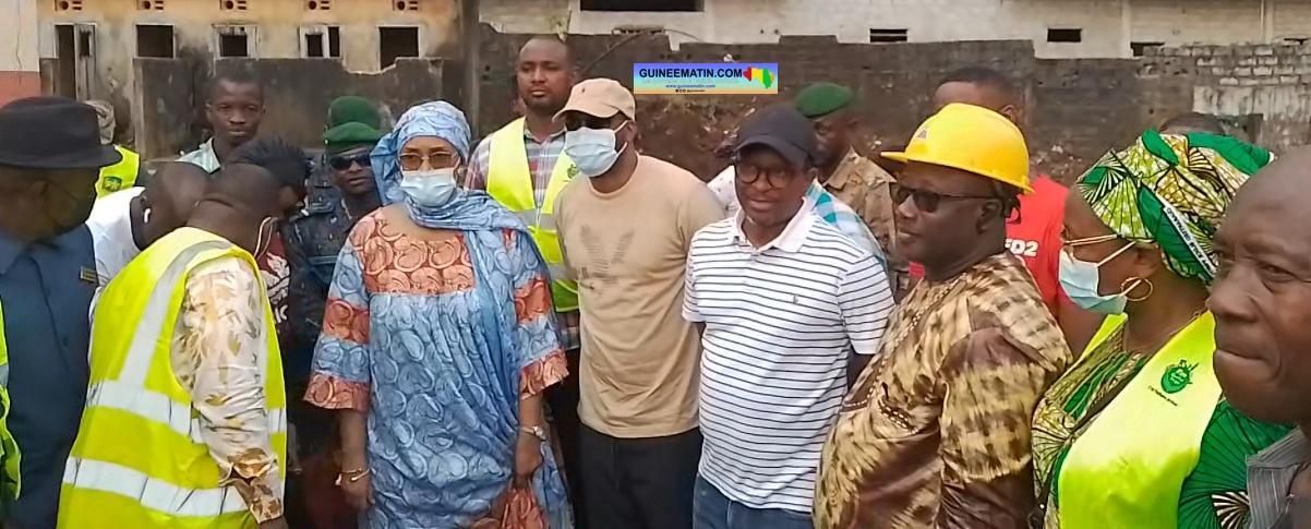 Assainissement à Conakry : plusieurs écoles de la commune de Ratoma touchées par cette campagne civique Assainissement à Conakry : plusieurs écoles de la commune de Ratoma touchées par cette campagne civique