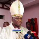Fête de Noël au Diocèse Anglicane de Guinée : l’Archevêque demande au Colonel Mamadi Doumbouya de respecter sa promesse… Fête de Noël au Diocèse Anglicane de Guinée : l’Archevêque demande au Colonel Mamadi Doumbouya de respecter sa promesse…