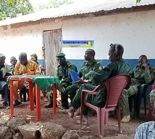 Mamou : une délégation officielle empêchée de rencontrer des opposants à la destruction de l’environnement à Ourékaba