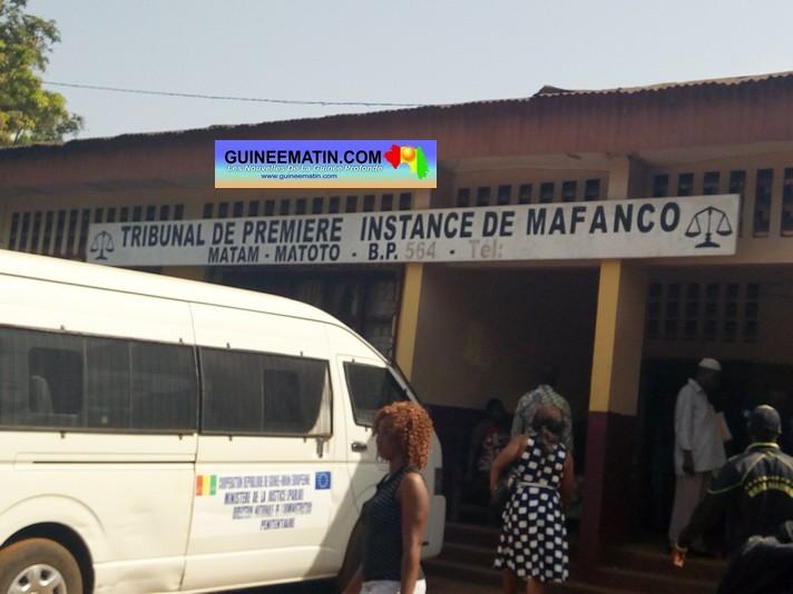 Abandon de famille, coups et blessures à Conakry : Kerfalla Keïta risque un an et demi d’emprisonnement Abandon de famille, coups et blessures à Conakry : Kerfalla Keïta risque un an et demi d’emprisonnement