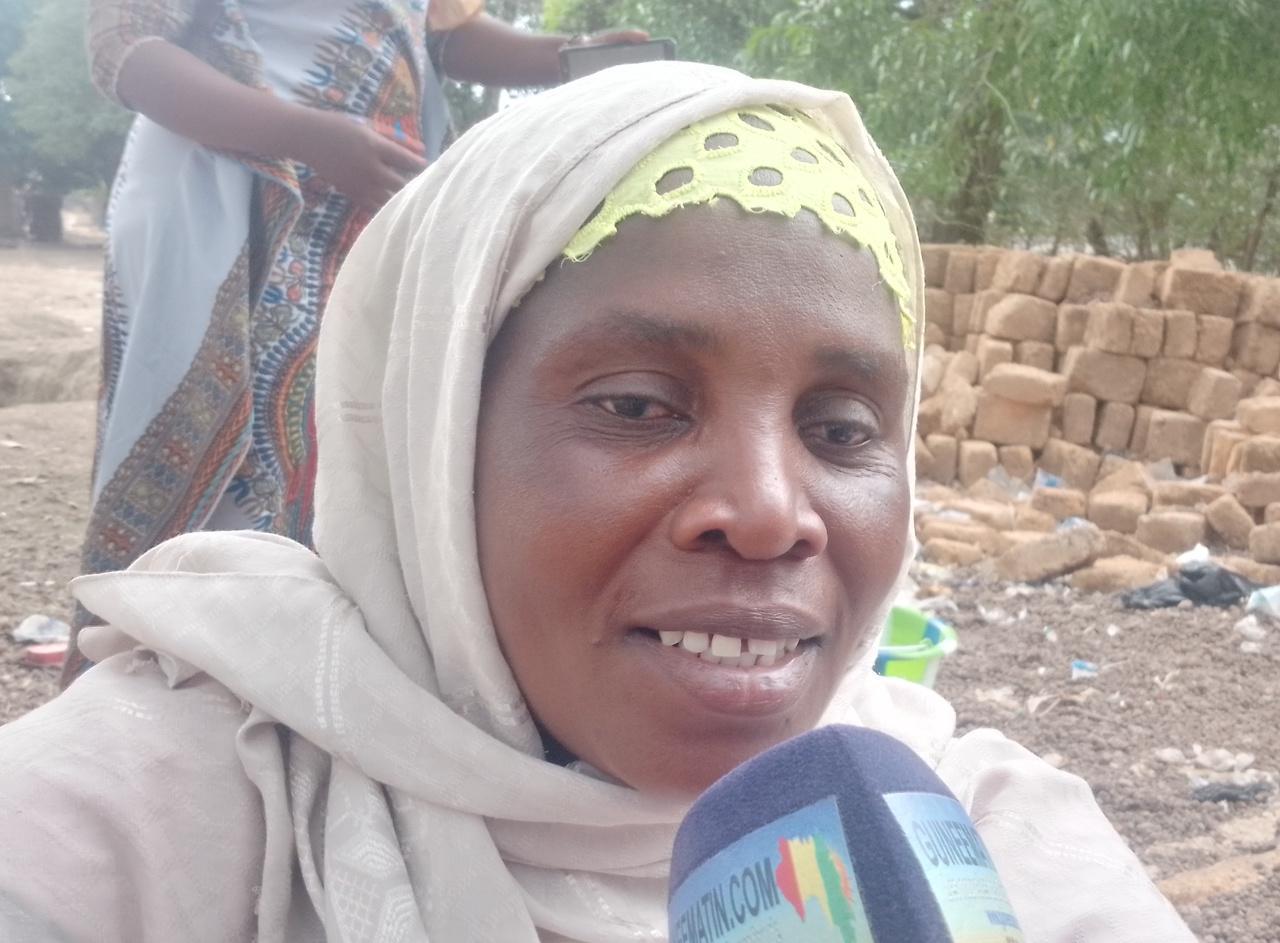 Mme Mahawa Doumbouya, veuve de Sékouba Fatako : « nous demandons au Ministre de la Culture de penser à nous… »