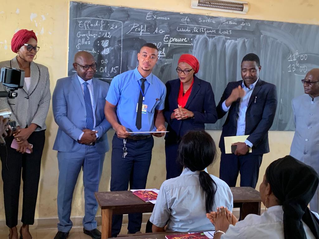 Enseignement technique : Dr Diaka et Alpha Soumah lancent les épreuves pratiques des examens de sortie à Ensac Enseignement technique : Dr Diaka et Alpha Soumah lancent les épreuves pratiques des examens de sortie à Ensac