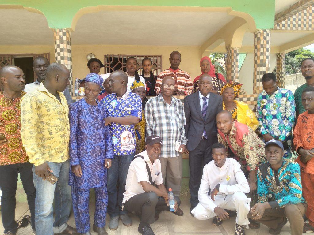 Acquisition de documents administratifs : le chargé d’affaires de l’ambassade de Côte d’Ivoire en tournée en haute Guinée et en Guinée forestière Acquisition de documents administratifs : le chargé d’affaires de l’ambassade de Côte d’Ivoire en tournée en haute Guinée et en Guinée forestière