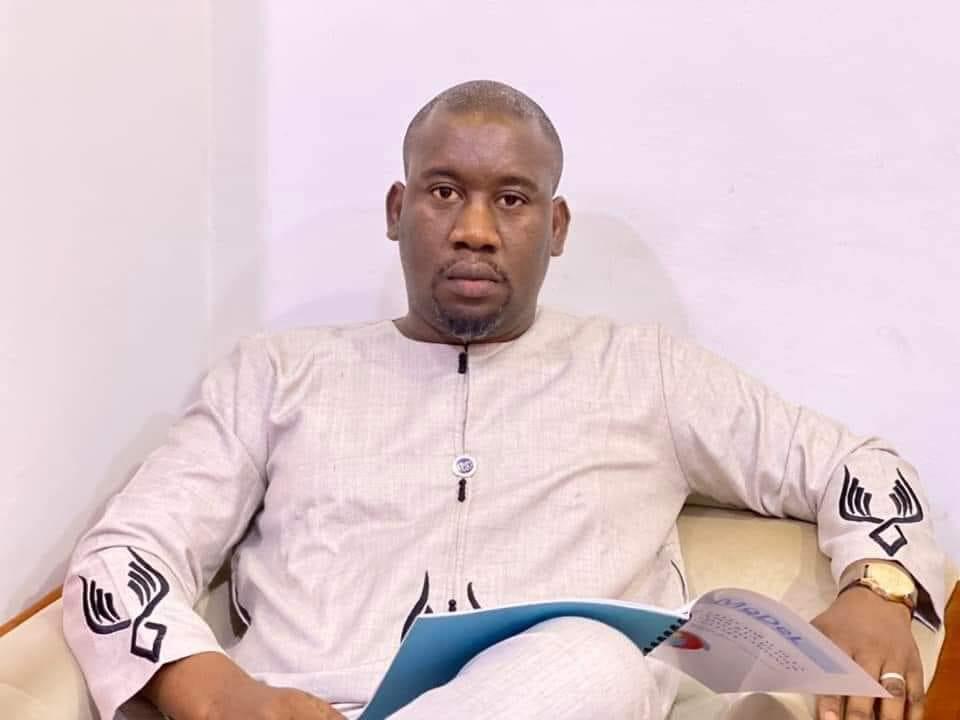 Aliou Bah accuse la junte de ‘’distribuer l’argent du contribuable aux uns et s’en servir pour tuer d’autres…’’ Aliou Bah accuse la junte de ‘’distribuer l’argent du contribuable aux uns et s’en servir pour tuer d’autres…’’