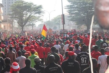 Manifs de rue : les Forces vives de Guinée vont accentuer la pression sur la junte pour exiger le retour à l’ordre constitutionnel Manifs de rue : les Forces vives de Guinée vont accentuer la pression sur la junte pour exiger le retour à l’ordre constitutionnel