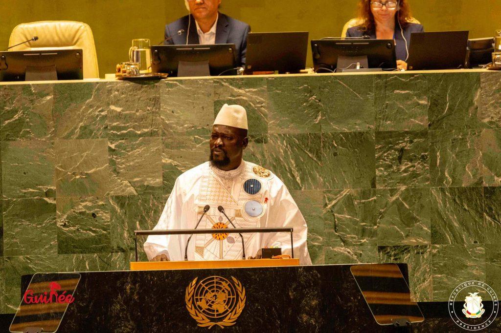 Le colonel Doumbouya cogne sur ‘’les leaders nationaux à qui on a souvent accordé des certificats de démocrate’’ : ‘’Ils trainent des casseroles…’’ Le colonel Doumbouya cogne sur ‘’les leaders nationaux à qui on a souvent accordé des certificats de démocrate’’ : ‘’Ils trainent des casseroles…’’