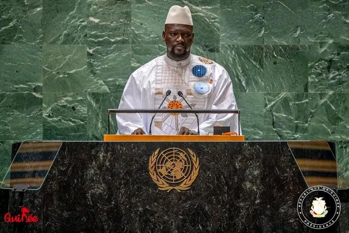 Le colonel Doumbouya aux occidentaux : ‘’le modèle démocratique que vous nous avez imposé ne marche pas’’ Le colonel Doumbouya aux occidentaux : ‘’le modèle démocratique que vous nous avez imposé ne marche pas’’