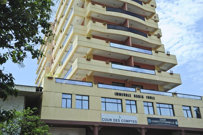 La cour des comptes et la cour suprême payent 21 milliards GNF par an pour la location d’un immeuble à Kaloum La cour des comptes et la cour suprême payent 21 milliards GNF par an pour la location d’un immeuble à Kaloum