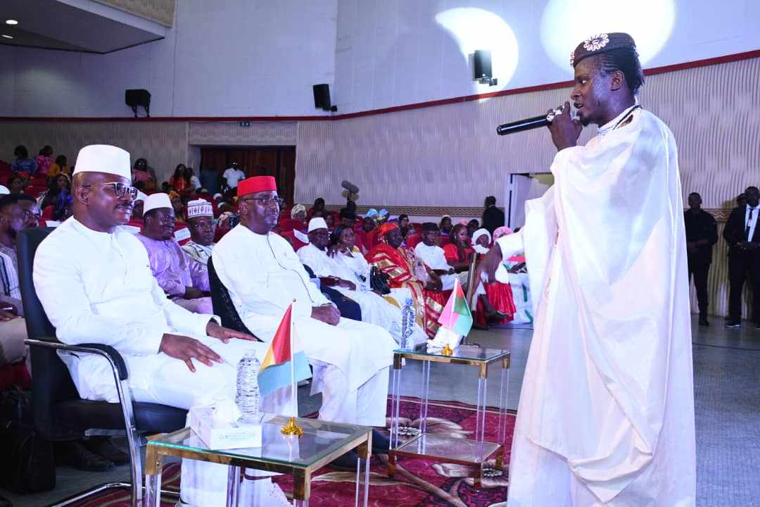 le CNT célèbre le grand Sumu Lambetigui avec ses homologues du Mali et du Burkina le CNT célèbre le grand Sumu Lambetigui avec ses homologues du Mali et du Burkina