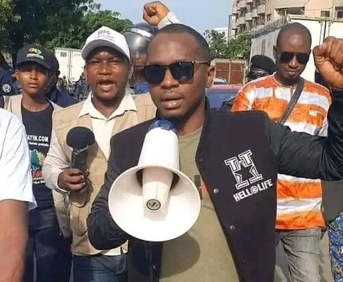 Le FNDC appelle à la mobilisation pour ‘’freiner la junte dans son élan de confiscation du pouvoir’’ Le FNDC appelle à la mobilisation pour ‘’freiner la junte dans son élan de confiscation du pouvoir’’