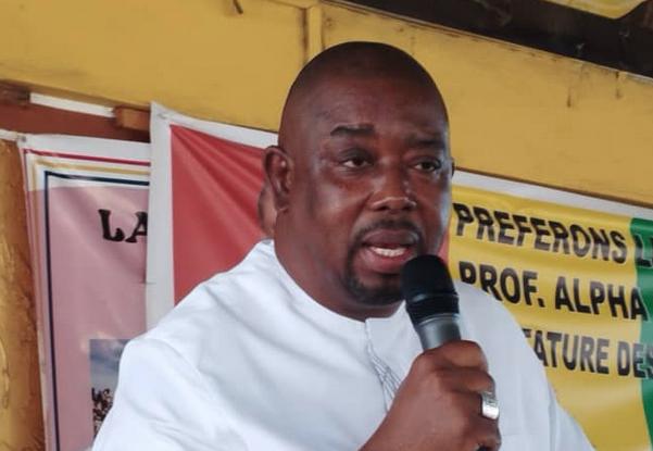 Des DAF interdits de quitter le territoire : ‘’Ça ne devait pas se limiter qu’aux cadres du RPG’’, réagit un ex-ministre Des DAF interdits de quitter le territoire : ‘’Ça ne devait pas se limiter qu’aux cadres du RPG’’, réagit un ex-ministre