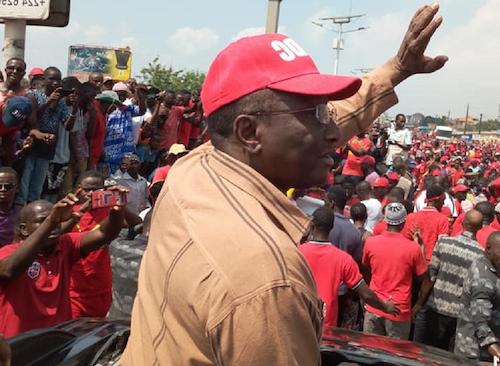 L’UFR annonce une manifestation pour le retour de Sidya Touré en Guinée L’UFR annonce une manifestation pour le retour de Sidya Touré en Guinée