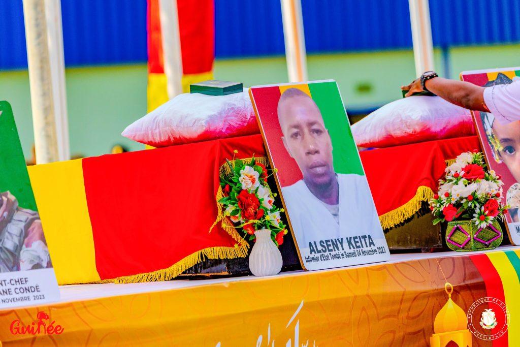 L’infirmier Alseny Keita, tué par balle au pont du 8 novembre, était ‘’l’espoir d’une grande famille’’ L’infirmier Alseny Keita, tué par balle au pont du 8 novembre, était ‘’l’espoir d’une grande famille’’