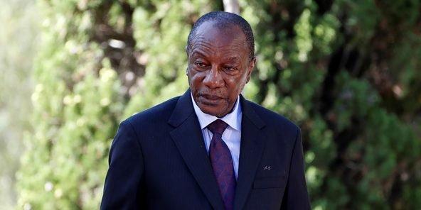 Guinée : Charles Wright ordonne des poursuites judiciaires contre Alpha Condé pour détention illicite d’armes et munition, de trahison… Guinée : Charles Wright ordonne des poursuites judiciaires contre Alpha Condé pour détention illicite d’armes et munition, de trahison…