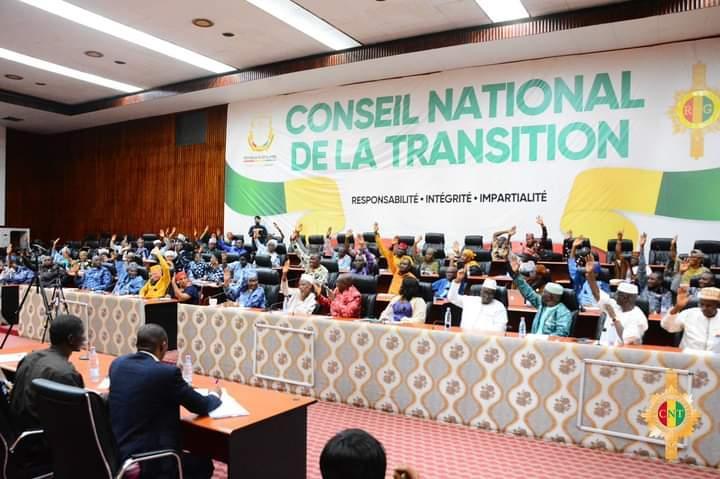 Le CNT autorise la ratification de deux importants accords et une convention-cadre de crédit avec la France Le CNT autorise la ratification de deux importants accords et une convention-cadre de crédit avec la France