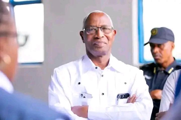Bah Oury Fait la Morale à Dalein : ‘’Il ne Faut pas Être Obstiné par L’Organisation D’Un Processus Électoral’’ Bah Oury Fait la Morale à Dalein : ‘’Il ne Faut pas Être Obstiné par L’Organisation D’Un Processus Électoral’’