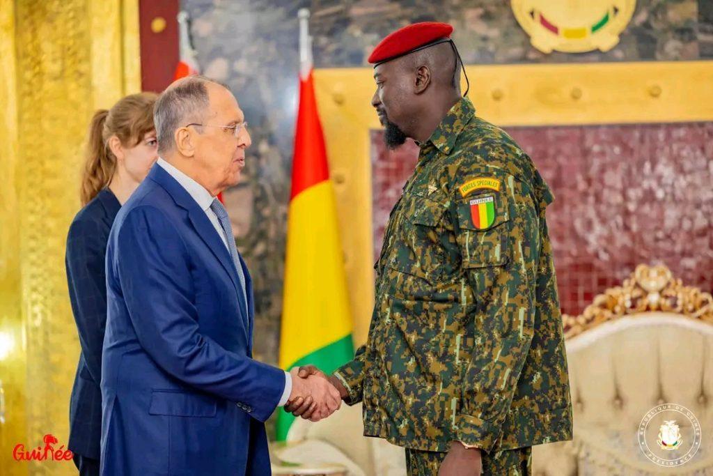 Conakry privilégie-t-il Moscou au détriment de Paris et Washington ? ‘’Nous privilégions les intérêts de la Guinée, rien que les intérêts de la Guinée’’ Conakry privilégie-t-il Moscou au détriment de Paris et Washington ? ‘’Nous privilégions les intérêts de la Guinée, rien que les intérêts de la Guinée’’