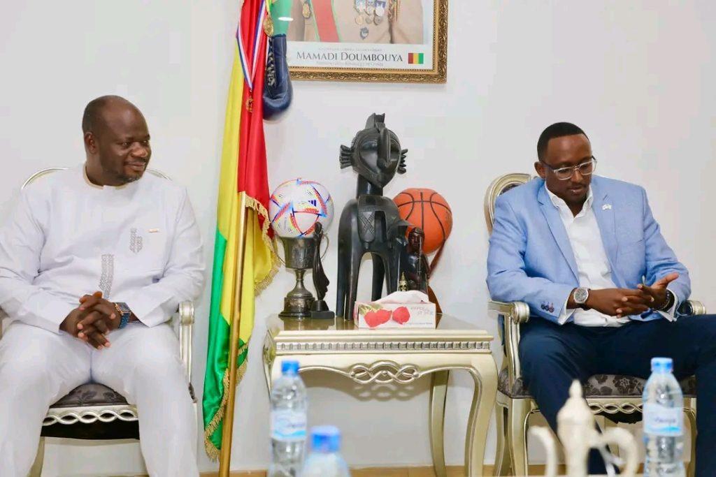 Le Rwanda veut aider la Guinée à lutter contre le chômage des jeunes Le Rwanda veut aider la Guinée à lutter contre le chômage des jeunes