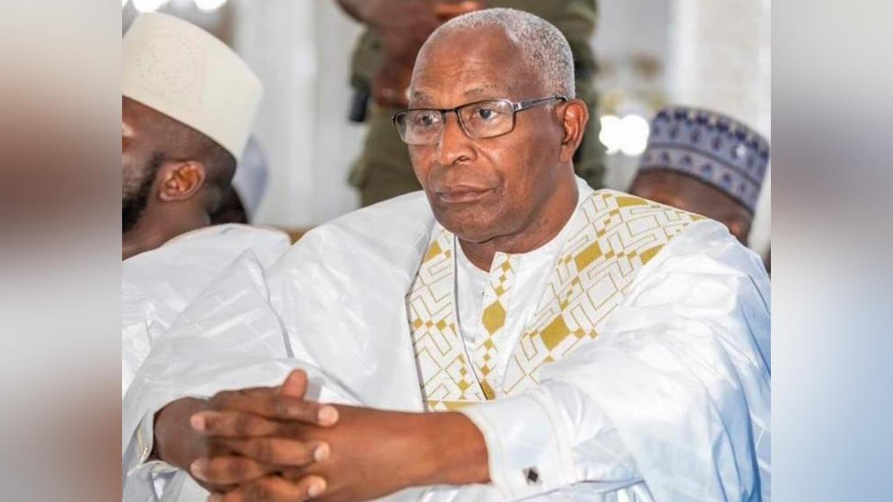 Bah Oury invite les guinéens à se parler pour ‘’trouver des solutions qui permettent au pays d’aller de l’avant’’ Bah Oury invite les guinéens à se parler pour ‘’trouver des solutions qui permettent au pays d’aller de l’avant’’