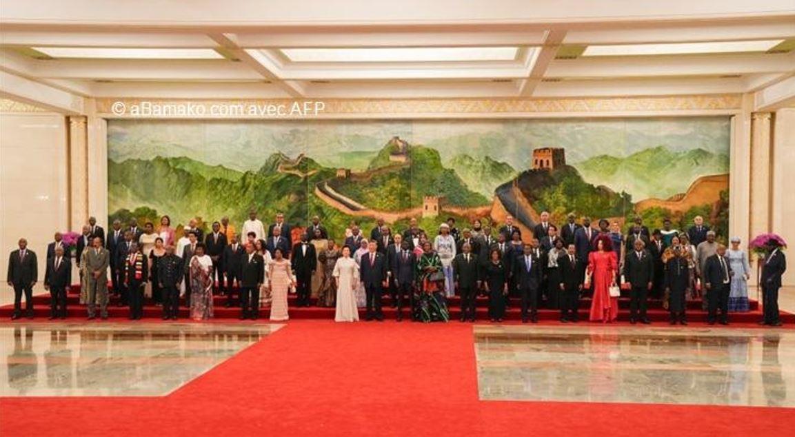 Coopération Sino-Africaine: Xi Jinping annonce un financement de plus de 29 mille milliards de FCFA au profit de l’Afrique dans les 3 années à venir Coopération Sino-Africaine: Xi Jinping annonce un financement de plus de 29 mille milliards de FCFA au profit de l’Afrique dans les 3 années à venir
