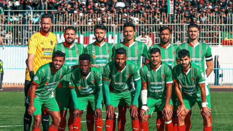 CAF : Lourdes Sanctions Contre le MC Alger CAF : Lourdes Sanctions Contre le MC Alger