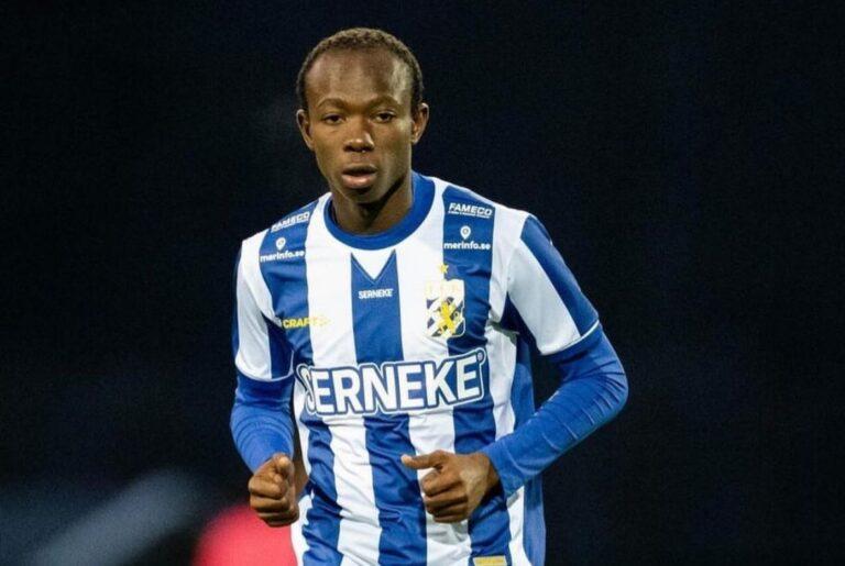 Les Aigles du Mali : Tom Saintfielt se Prononce sur Malick Yalcouyé Les Aigles du Mali : Tom Saintfielt se Prononce sur Malick Yalcouyé