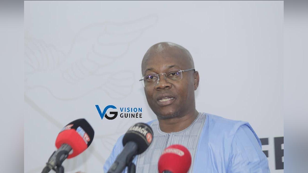 Le ministre Ousmane Gaoual Diallo assure qu’il faut ‘’20 millions de dollars pour créer la compagnie Air Guinée’’ Le ministre Ousmane Gaoual Diallo assure qu’il faut ‘’20 millions de dollars pour créer la compagnie Air Guinée’’