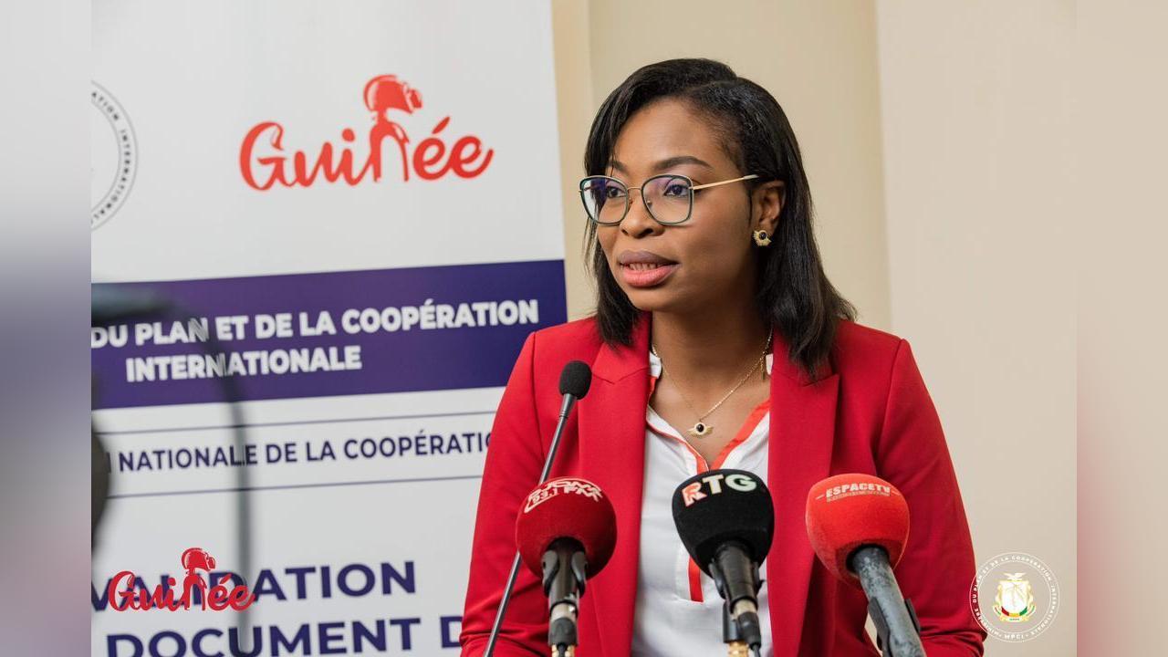 La Ministre Rose Pola ne Veut pas que Guinée Télécom Connaisse le même Sort que Sotelgui : ‘’Nous ne Tomberons pas dans le même Revers’’ La Ministre Rose Pola ne Veut pas que Guinée Télécom Connaisse le même Sort que Sotelgui : ‘’Nous ne Tomberons pas dans le même Revers’’